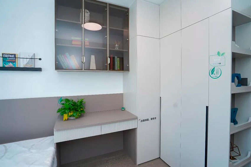 半開(kāi)放式廚房聯(lián)動(dòng)餐廳，所有空間完美融合的現(xiàn)代風(fēng)格戶(hù)型！